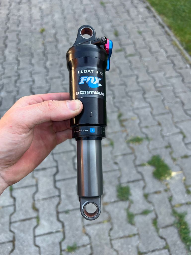 Used Fox FLOAT RP2 190x51 bike — image 2 of 4