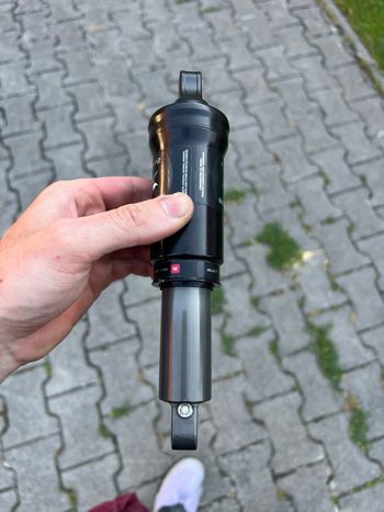 Used Fox FLOAT RP2 190x51 bike — image 4 of 4