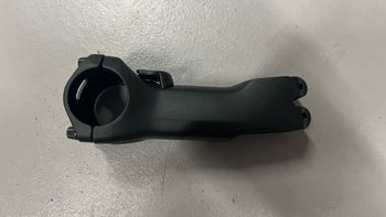 Used Specialized Tarmac Integrated Stem 6-degree 31.8mm 100mm 2025 bike — image 4 of 6