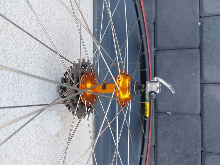 Mavic Rear Road Bike Wheel bike d'occasion — image 2 sur 4