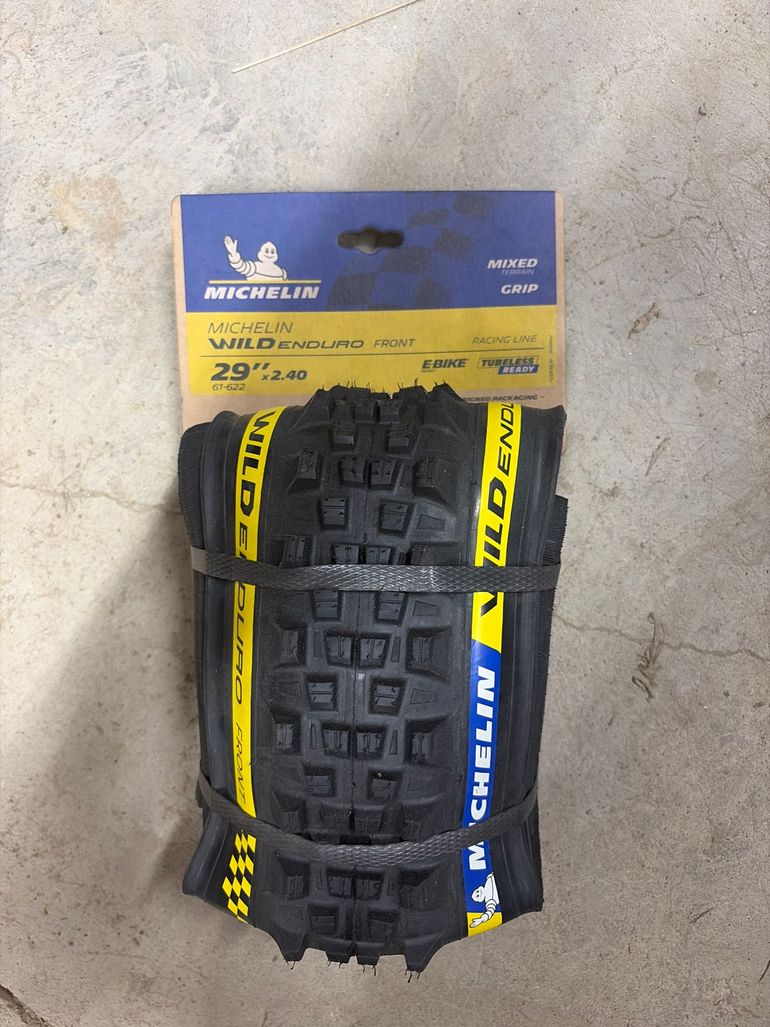 Tweedehands Michelin Wild Enduro Front 2025 bike — afbeelding 1 van 3