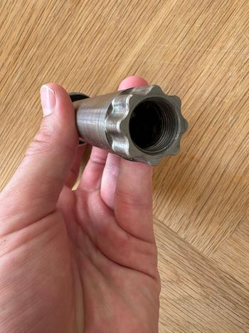 Rotor Axle 24 mm 2024 bike d'occasion — image 4 sur 6