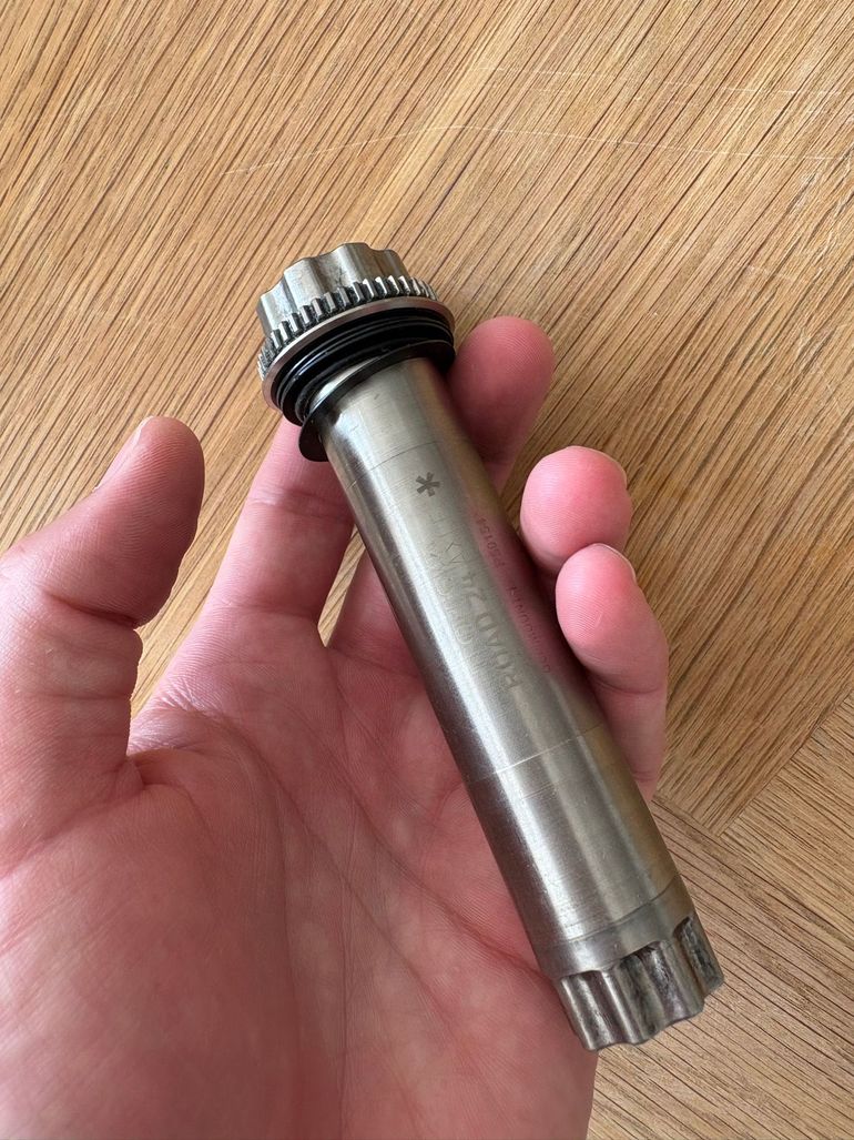 Rotor Axle 24 mm 2024 bike d'occasion — image 5 sur 6
