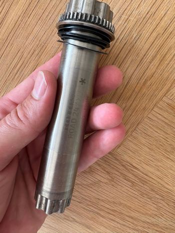 Rotor Axle 24 mm 2024 bike d'occasion