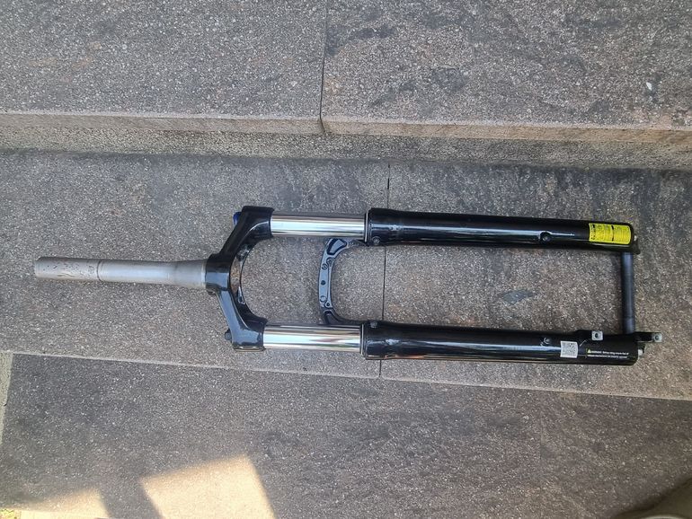Sr Suntour XCM 34 Fork 2023 bike usato — immagine 5 di 7
