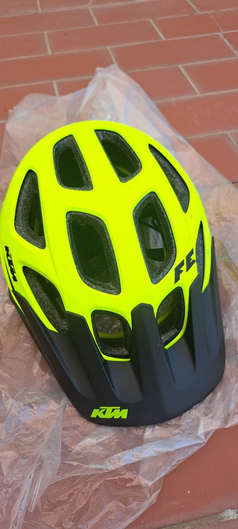bike helmet 52-56cm MET Allroad Green Cycling Always take a head measurement Oakley DRT5 Mountain Bike Helmet