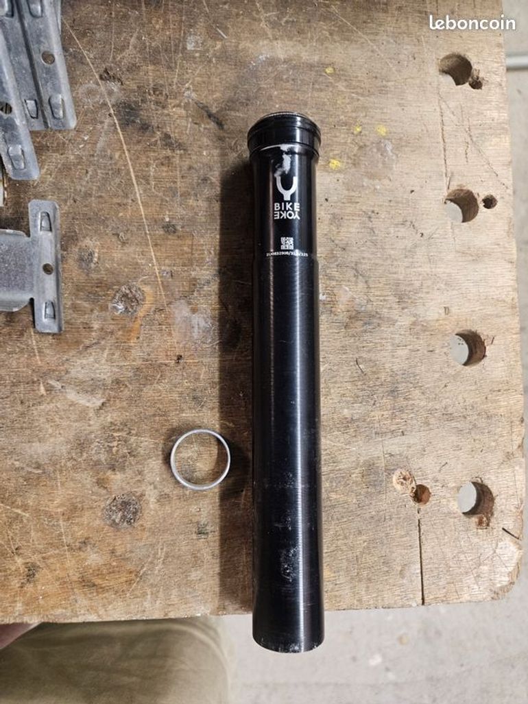 Used Bikeyoke Divine 125 mm Dropper Post 2023 bike — image 4 of 8
