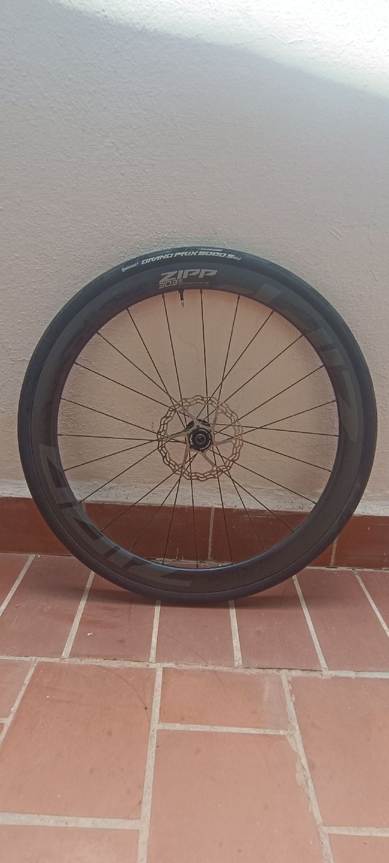 Zipp 303 S 2025 bike d'occasion — image 4 sur 4