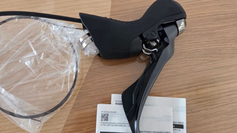 Tweedehands Shimano GRX 810 Levers & Hydraulic Brakes Pair bike — afbeelding 5 van 12