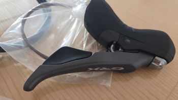 Tweedehands Shimano GRX 810 Levers & Hydraulic Brakes Pair bike — afbeelding 8 van 12