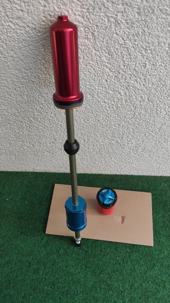 Fox 40 Float NA Air Shaft Assy + Topcap bike d'occasion