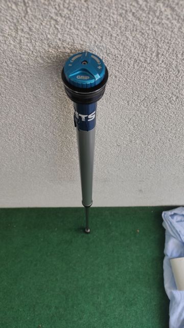 Used Fox 40 Performance Grip Cartridge bike — image 1 of 4