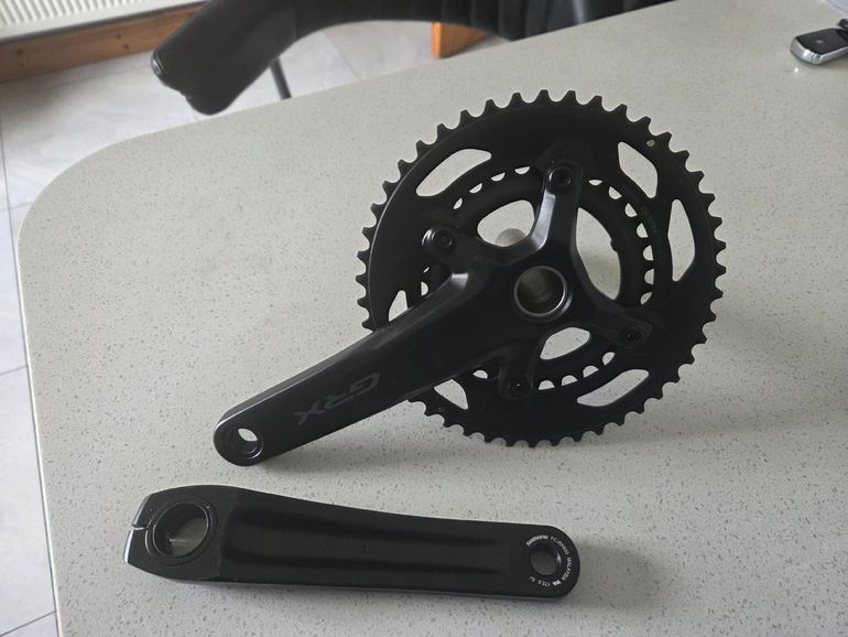Shimano GRX RX600 Crankset 46/30 172.5mm bike de segunda mano — imagen 1 de 3