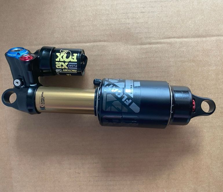 Used Fox X2 Factory Air Shock with Kashima Coating 2025 bike — image 1 of 10