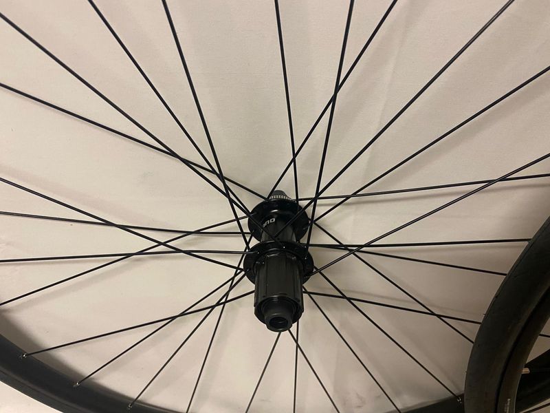 Shimano RS171 bike d'occasion — image 2 sur 4