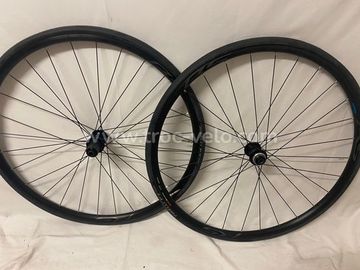 Shimano RS171 Wheels usato