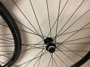 Shimano RS171 bike d'occasion — image 4 sur 4