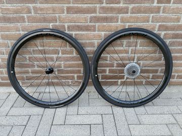Roval Alpinist CLX I Wheels usato