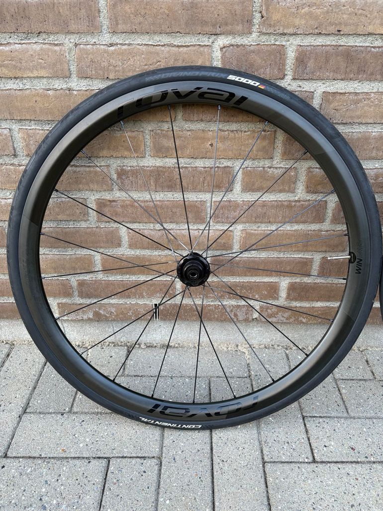 Used Roval Alpinist CLX I bike — image 4 of 5
