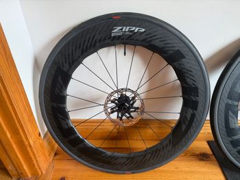Zipp 858 NSW Carbon Disc Brake Wheelset 2025 bike d'occasion — image 5 sur 6