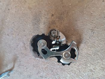 Shimano Sora 8-speed Rear Derailleur bike d'occasion — image 2 sur 2