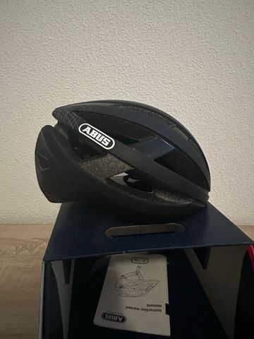 Used ABUS Viator Helmet M Size 2025 bike — image 3 of 6