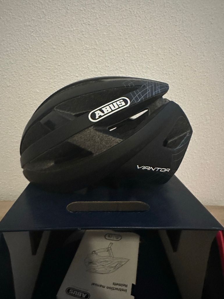Used ABUS Viator Helmet M Size 2025 bike — image 2 of 6