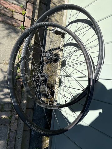 Käytetty Sunringle Duroc 50 29”+ Wheelset Wheels