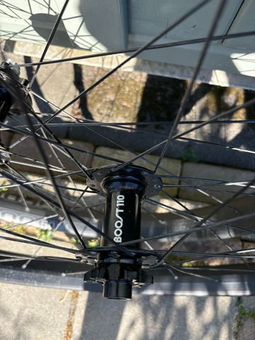 Brugt Sunringle Duroc 50 29”+ Wheelset bike — billede 2 af 8