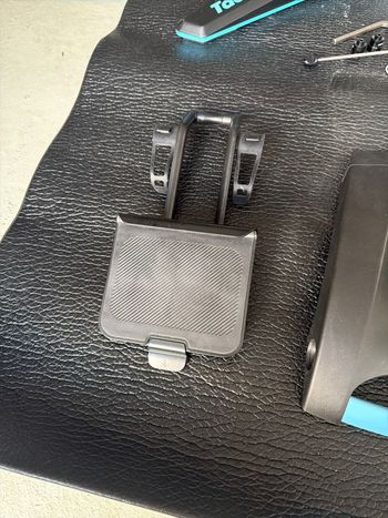 Used Tacx Flux 2 Rollentrainer 2025 bike — image 3 of 11