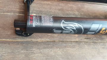 Fox 36 Factory GRIP2 2023 bike usato — immagine 7 di 13