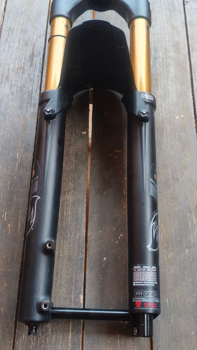 Fox 36 Factory GRIP2 2023 bike d'occasion — image 4 sur 12
