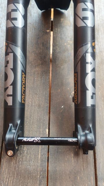 Fox 36 Factory GRIP2 2023 bike usato — immagine 3 di 13