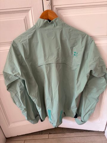 Tweedehands Universal Colours Rain Jacket bike — afbeelding 2 van 5
