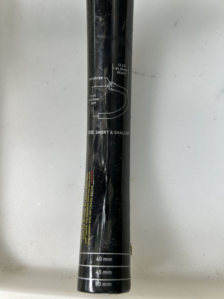Zipp Service Course SL Carbon Handlebar bike d'occasion — image 2 sur 4