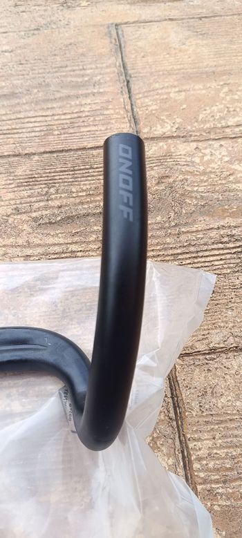 Použité Mondraker Aluminum Gravel Handlebar 2025 bike — obrázek 8 z 8