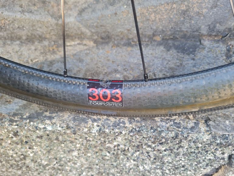 Zipp / FRM 303 bike d'occasion — image 12 sur 13