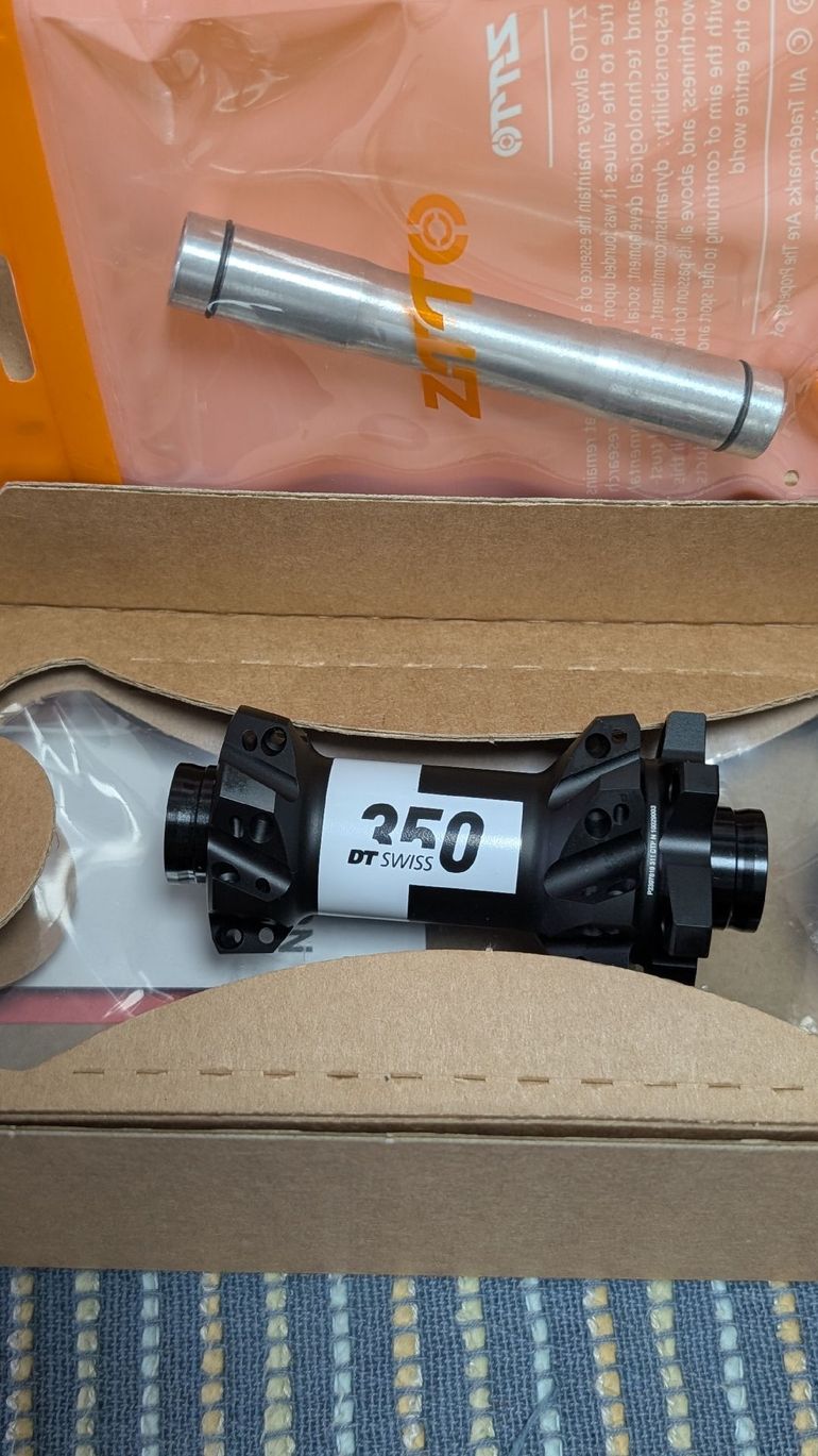 Used Dt Swiss 350 Hub 2026 bike — image 1 of 3