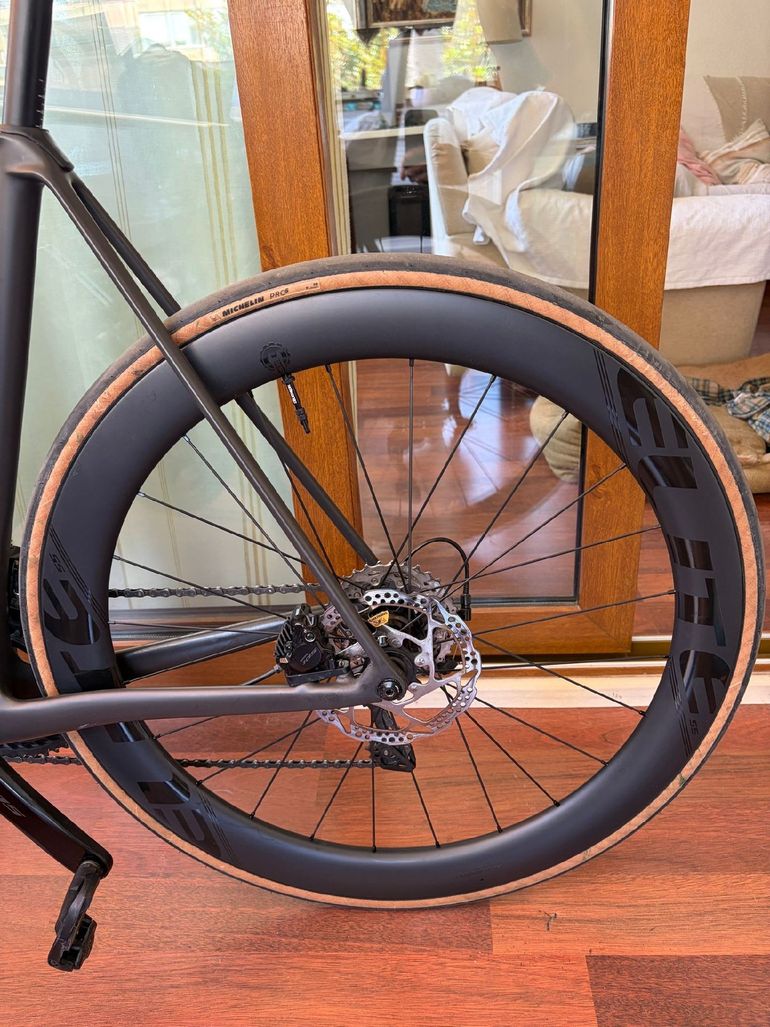 Used Elite-Wheels Enty Disc 55mm 2026 bike — image 2 of 3