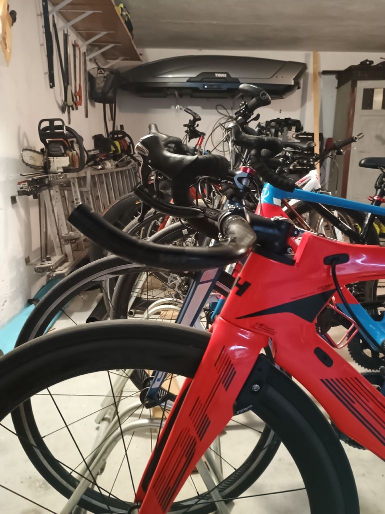 Used Vision Trimax Aero Alloy Base Bar 42cm bike — image 2 of 4