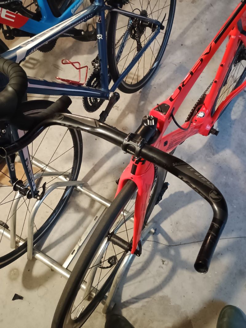 Used Vision Trimax Aero Alloy Base Bar 42cm Cockpit