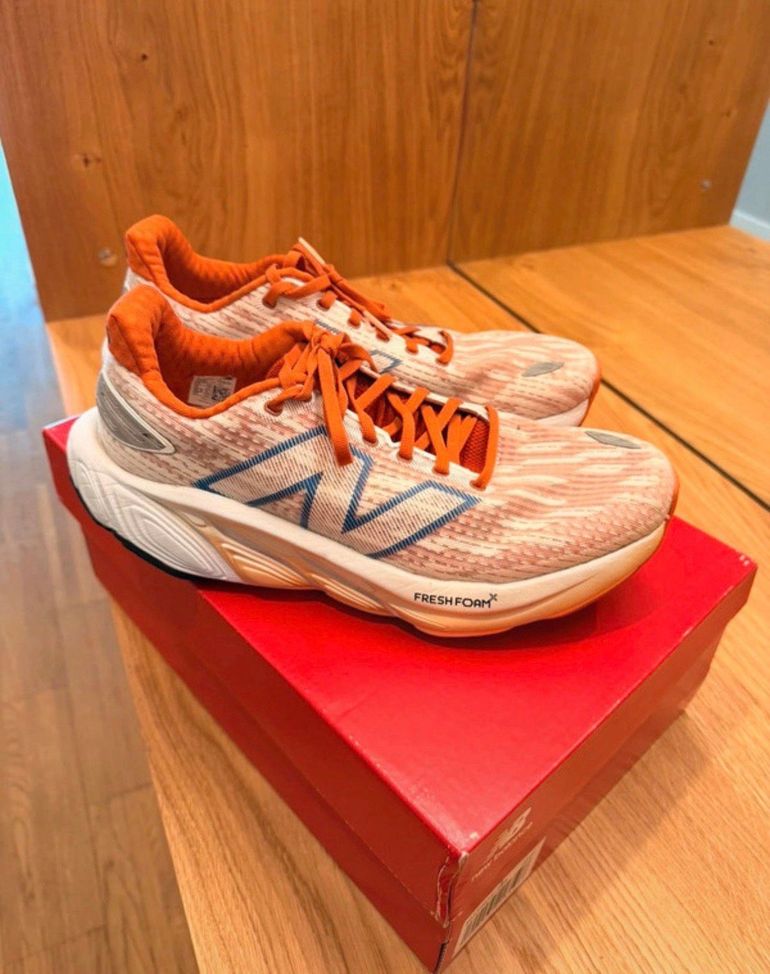 Použité New Balance Fresh Foam X Balos Laufschuhe 2025 bike — obrázek 1 z 4