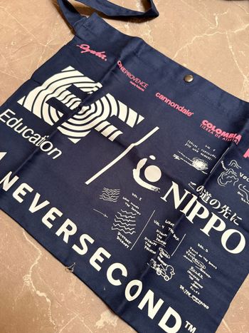 Używany Rapha Team EF Musette bike — zdjęcie 2 z 5