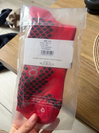Pongo Socks Red bike d'occasion — image 2 sur 2