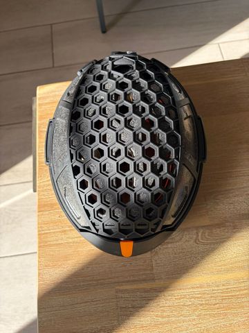 Brugt Newlane Flip-Clip Helmet bike — billede 3 af 7