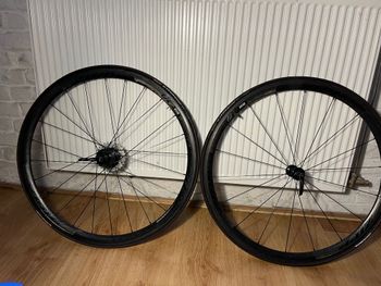 Used Zipp 202 Tubular Wheelset 2018 bike — image 6 of 8