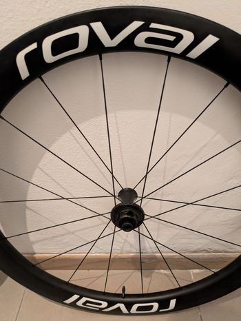 Tweedehands Roval Rapide CLX II Carbon Clincher Wheelset bike — afbeelding 6 van 7