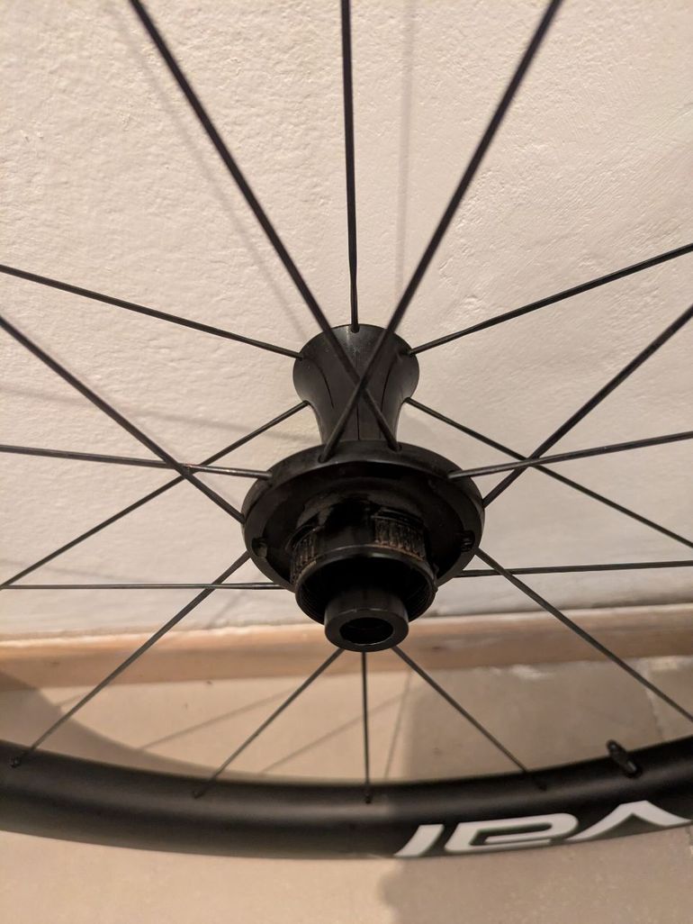 Tweedehands Roval Rapide CLX II Carbon Clincher Wheelset bike — afbeelding 4 van 7
