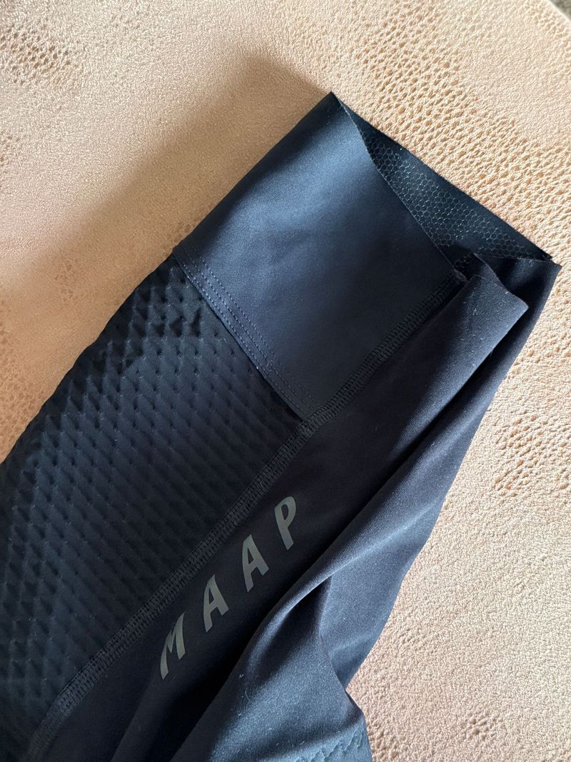 Used MAAP Pro 2.0 Bib 2026 bike — image 4 of 7