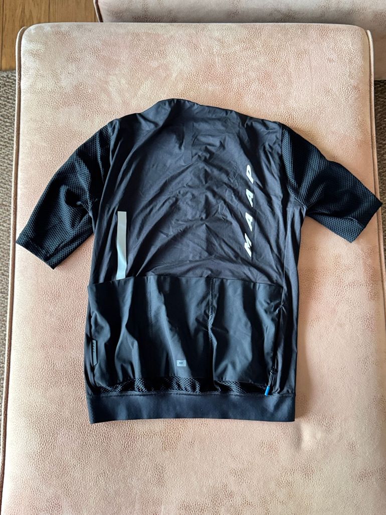 Używany MAAP Evade Pro Jersey Black 2026 bike — zdjęcie 3 z 3